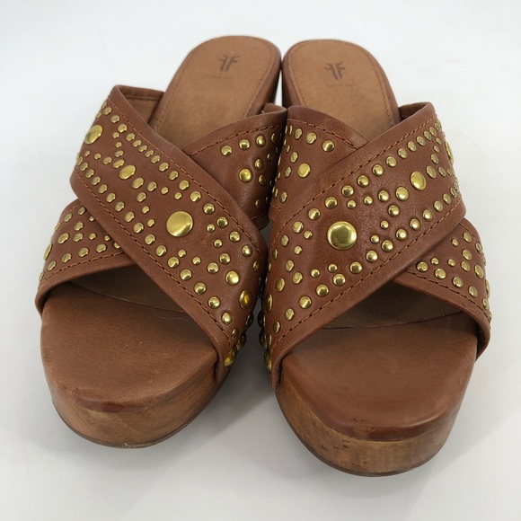 Frye Fiona Tan Gold Studded Mules / Sandals - Picture 3 of 6